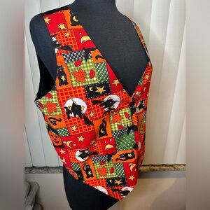 Basic Editions Halloween vest patchwork design black cats pumpkins ghosts Large